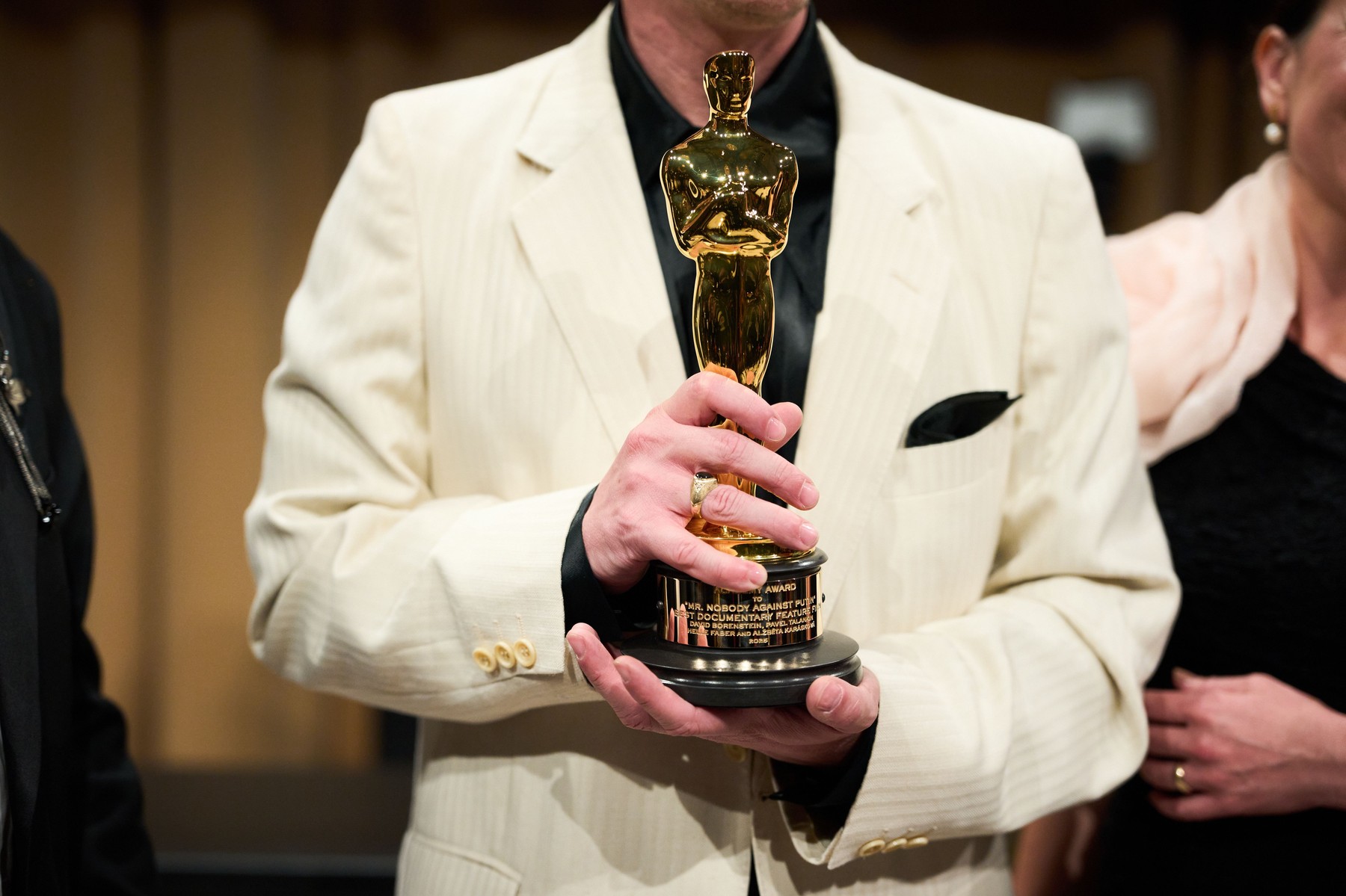 Reguli tranșante pentru Premiile Oscar. Ce se va întâmpla în cazul actorilor și scenariștilor AI