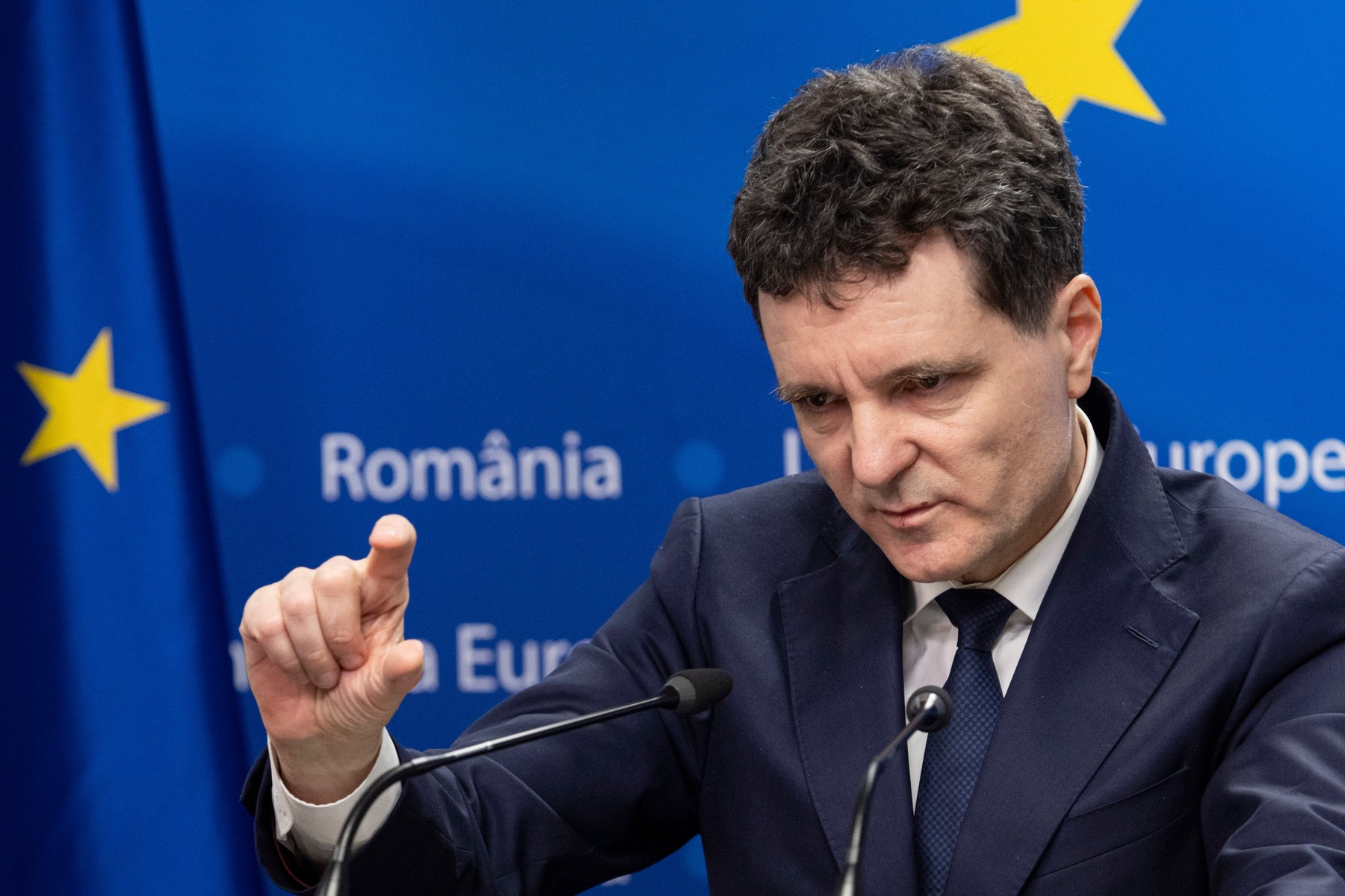 INTERVIU. O altă perspectivă despre președintele Nicușor Dan: are o cultură „profund conservatoare” pe care o arată „onest”. Dar ce subestimează președintele