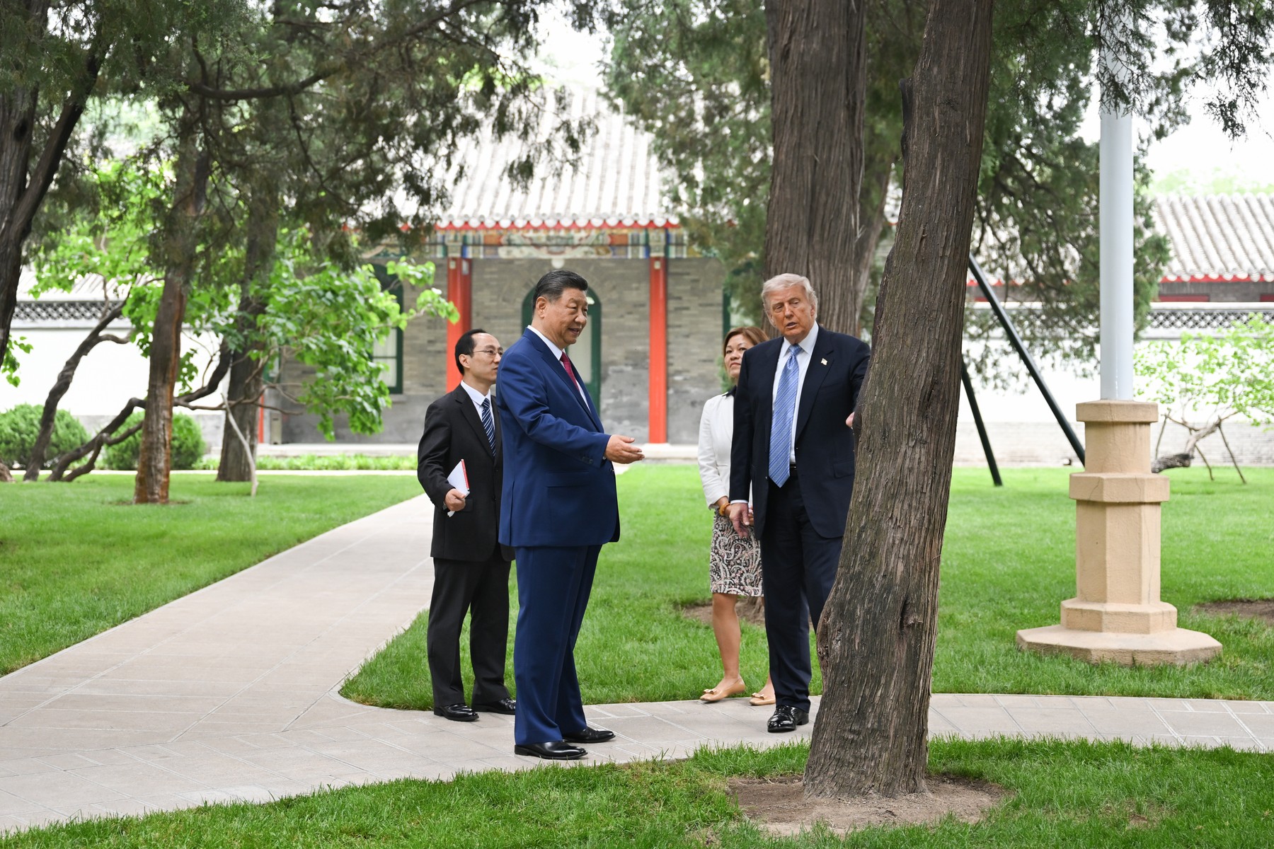 Unde l-a dus Xi pe Donald Trump pentru a-l impresiona: „De exemplu, Putin a fost aici”