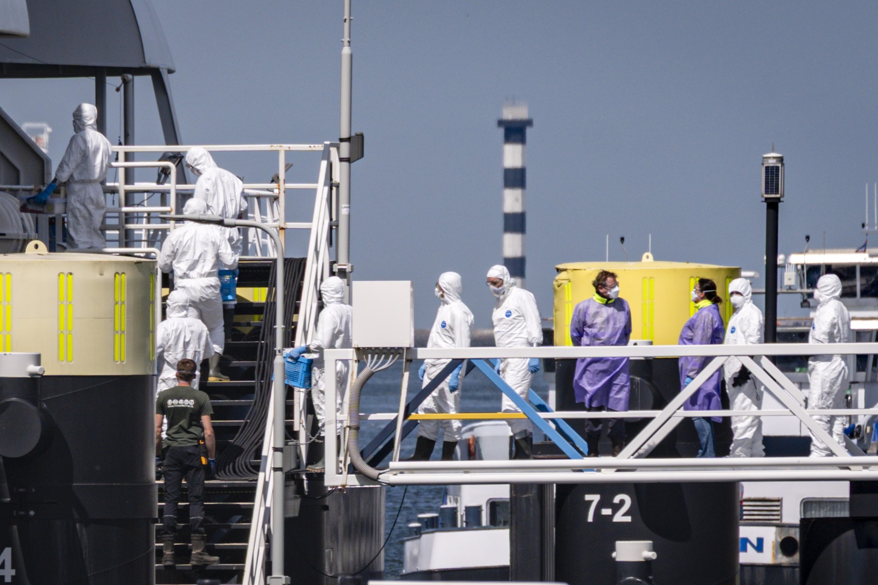 Nava pe care a izbucnit focarul de hantavirus a ajuns la destinația sa finală din Europa