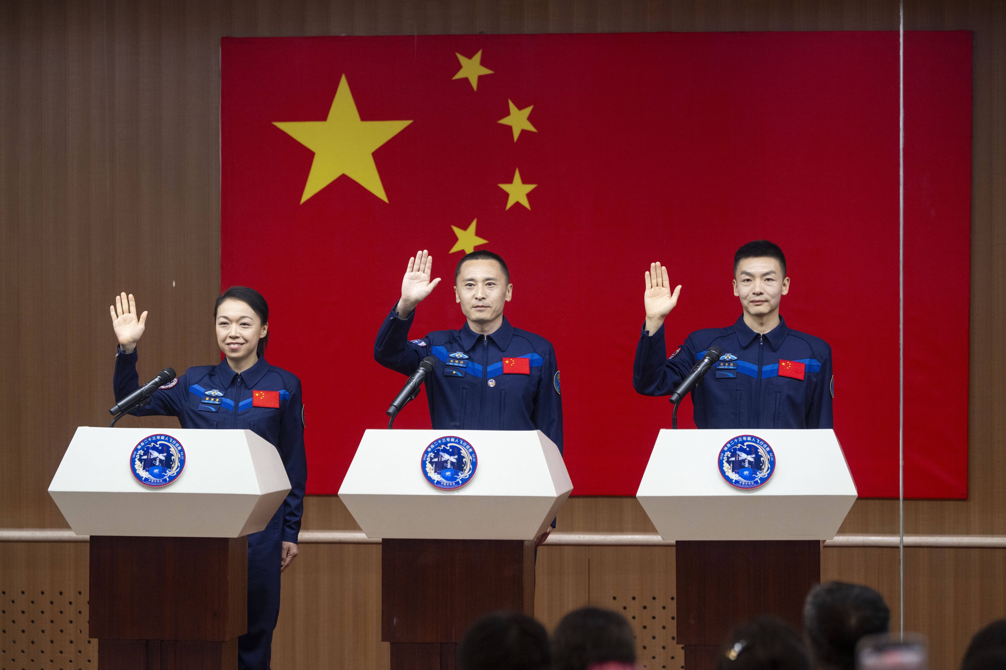 China trimite duminică un astronaut în spațiu timp de un an – o perioadă record