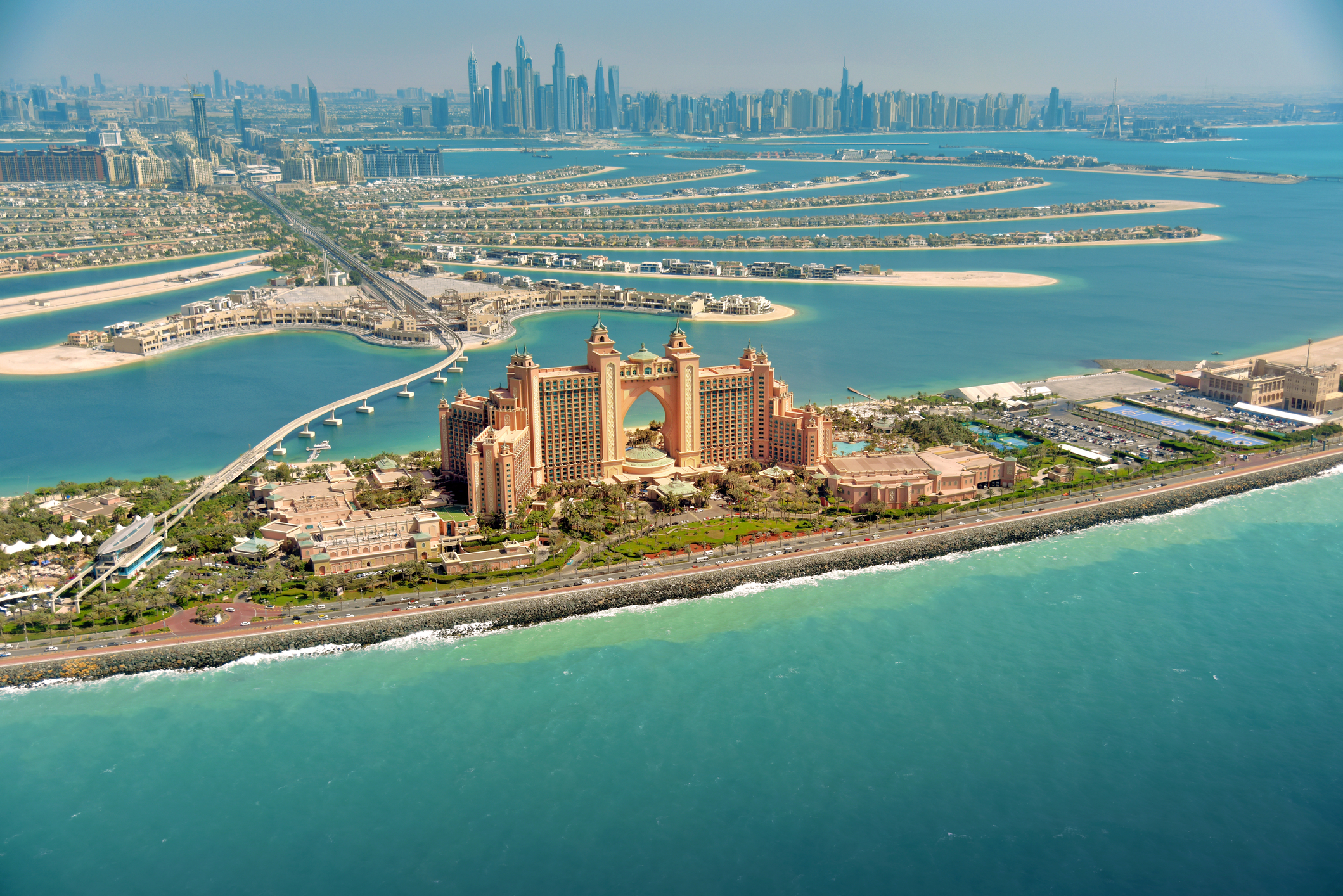 Hotelurile de lux din Dubai au găsit o soluție la lipsa de t