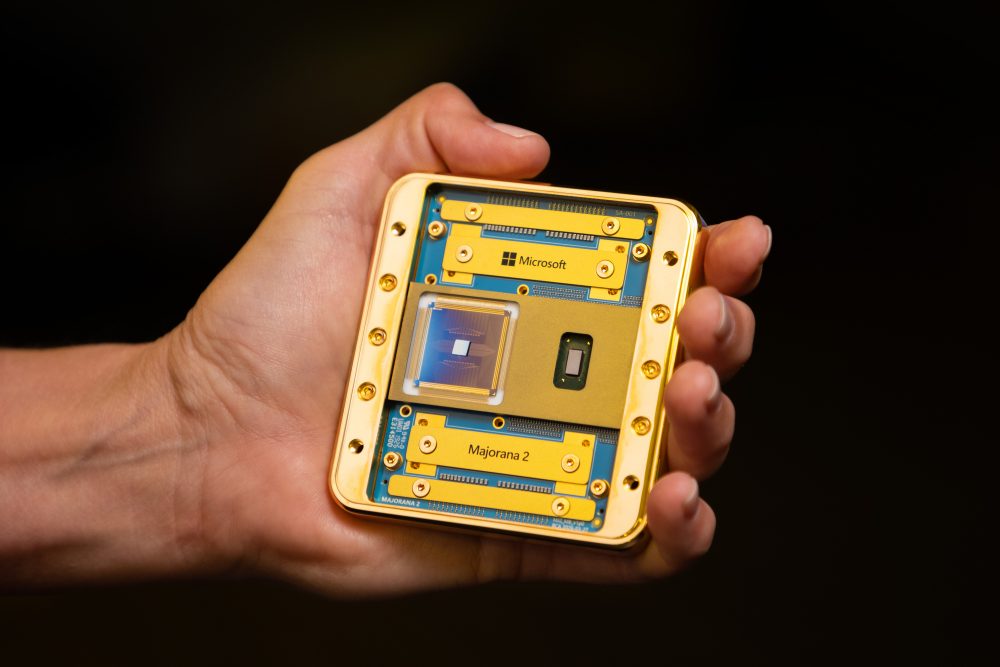 Microsoft a creat un cip cuantic 1.000 de ori mai performant