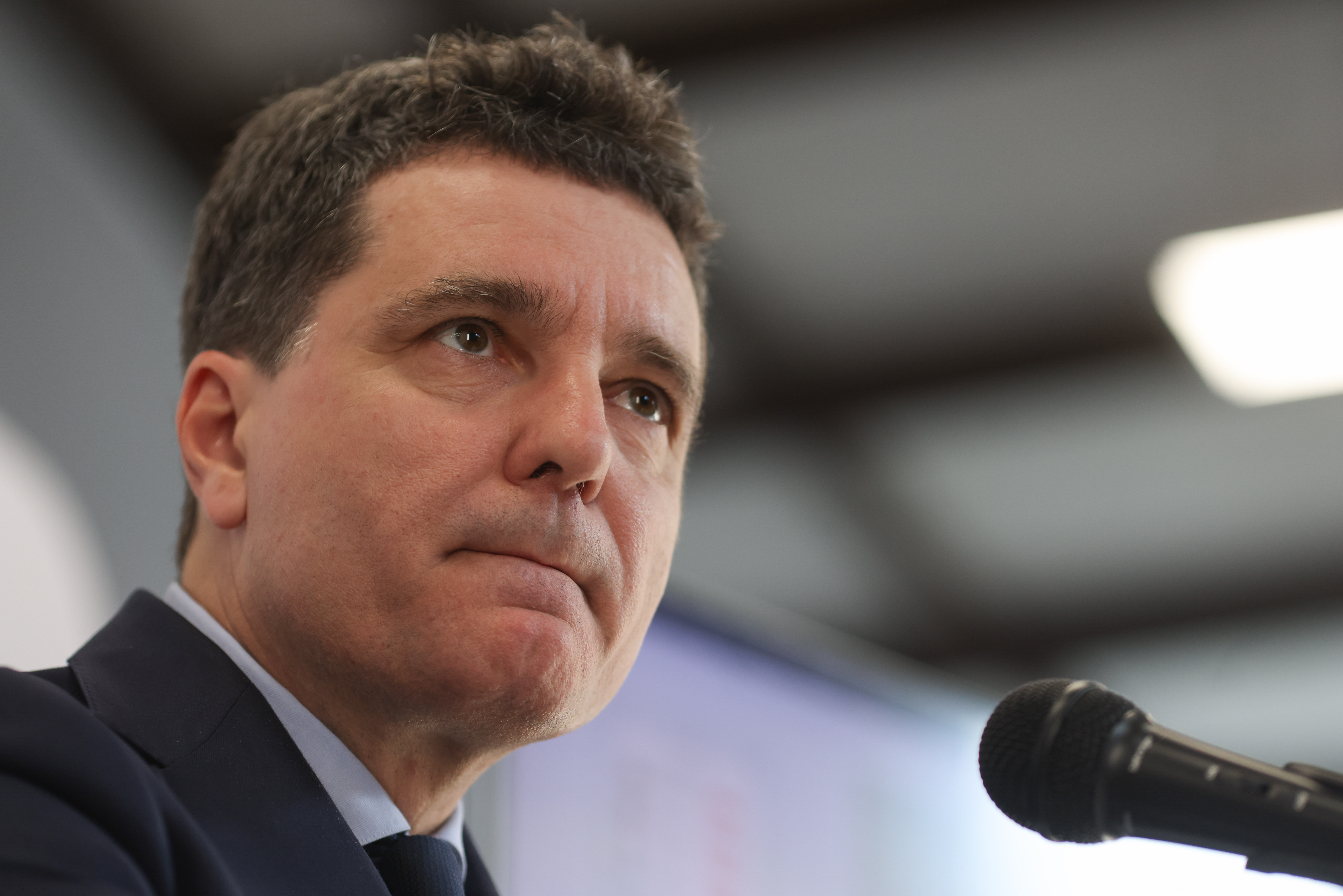 INTERVIU Opinia tranșantă a unui fost președinte CCR: desemnarea lui Adrian Veștea fără consultări este constituțională: „Vorba multă, sărăcia omului”
