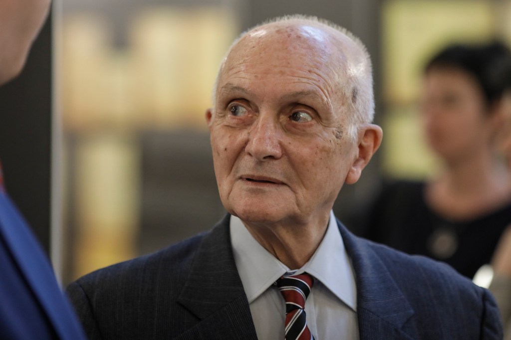 Poza pentru articolul INTERVIU. Moștenitorul Brătienilor pune o întrebare în privința lui Adrian Veștea pe care niciun alt liberal nu a rostit-o și vorbește despre greșelile făcute de Nicușor Dan, dar și de PNL. Două momente cu Bolojan