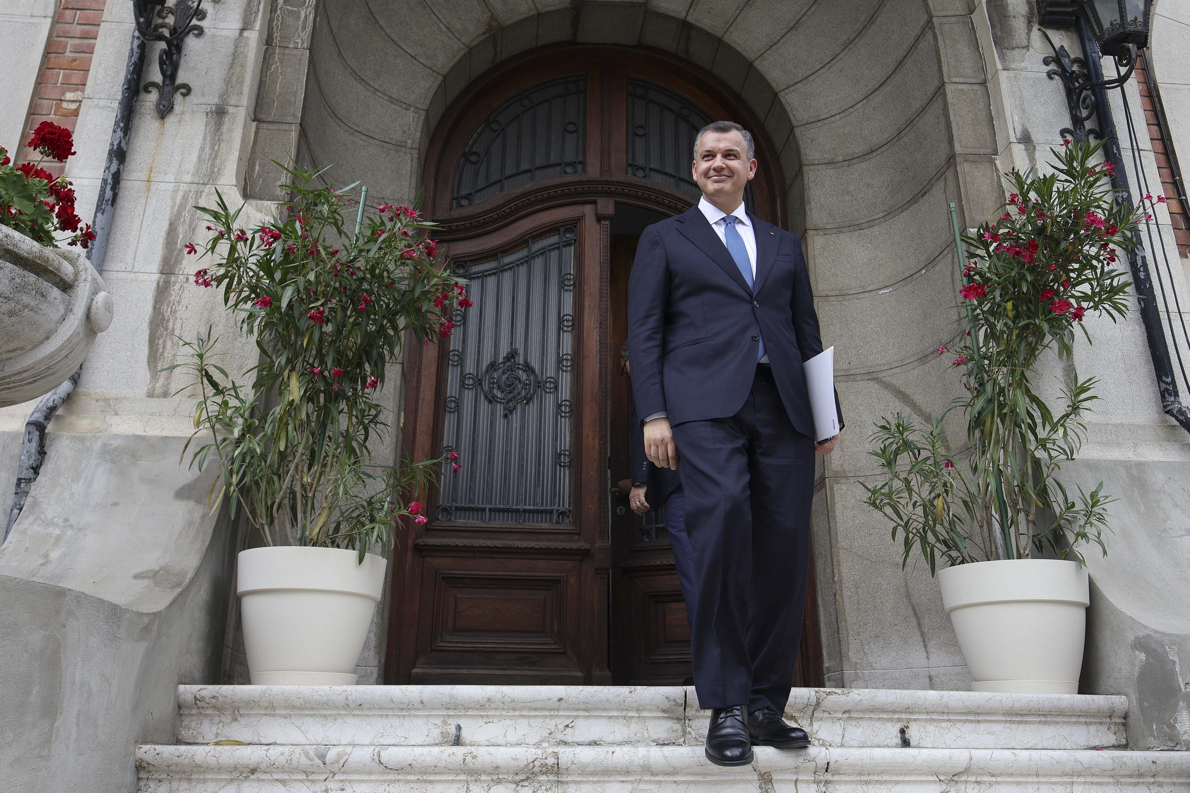 Eugen Tomac, noi negocieri pentru susținerea Guvernului. Ce mesaj i-a transmis Kelemen Hunor / Numele care vor prelua două ministere importante și surpriza de la Energie