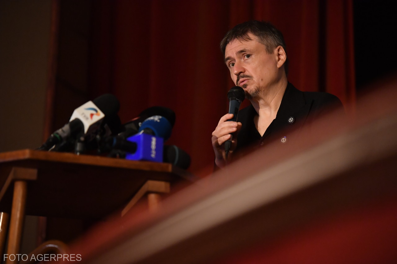 Cristian Mungiu, despre un semnal de alarmă tras acum aproape 20 de ani, la primul Palme d’Or: România e în aceeași situație