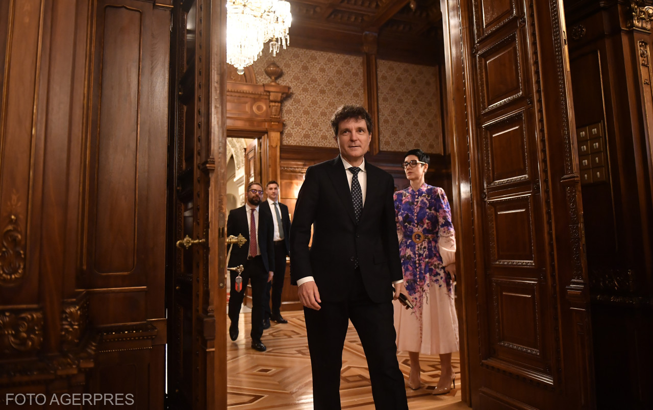 Consultări decisive la Cotroceni. Nicușor Dan cheamă luni partidele, la peste două luni de la căderea Guvernului
