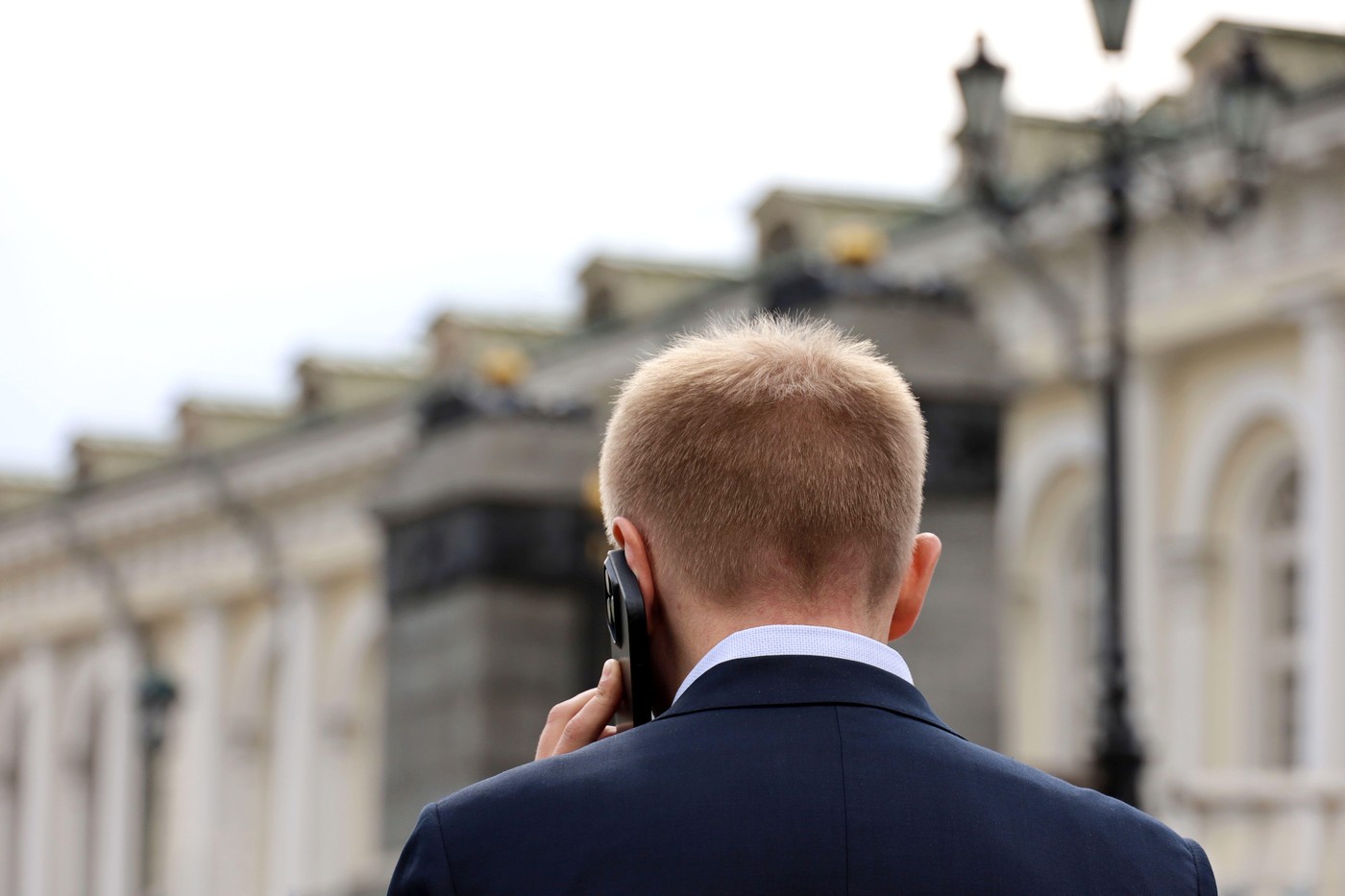 FSB susține că telefoanele unor înalţi oficiali ruşi au fost interceptate de servicii secrete străine