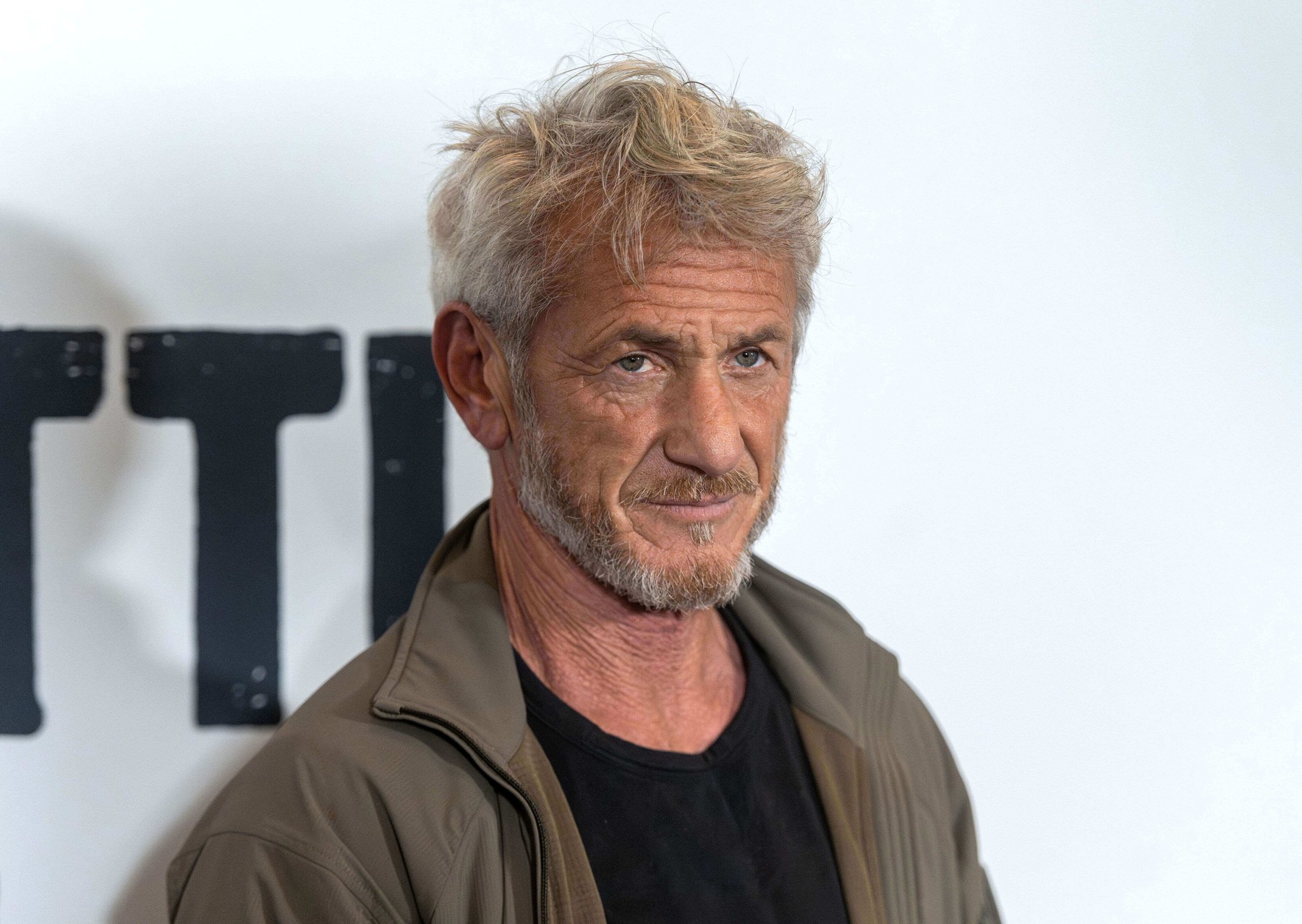 Sean Penn a dezvăluit adevăratul motiv pentru care n-a mers 