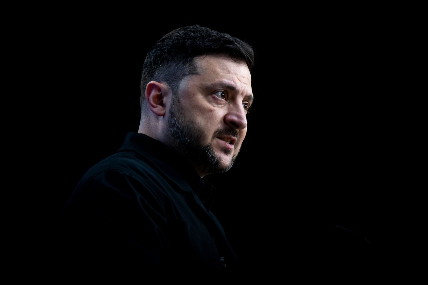 „Sunt izolați, sunt singuri”. Zelenski anunță că R