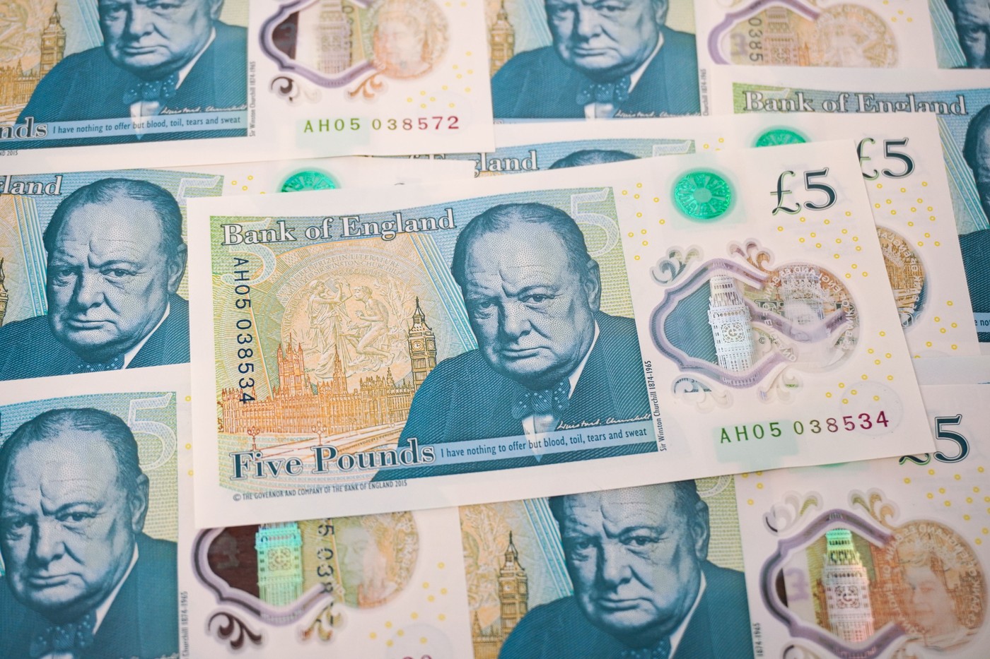 Banca Angliei l-a eliminat pe Winston Churchill de pe bancnote după ce i s-a spus că era „elitist”