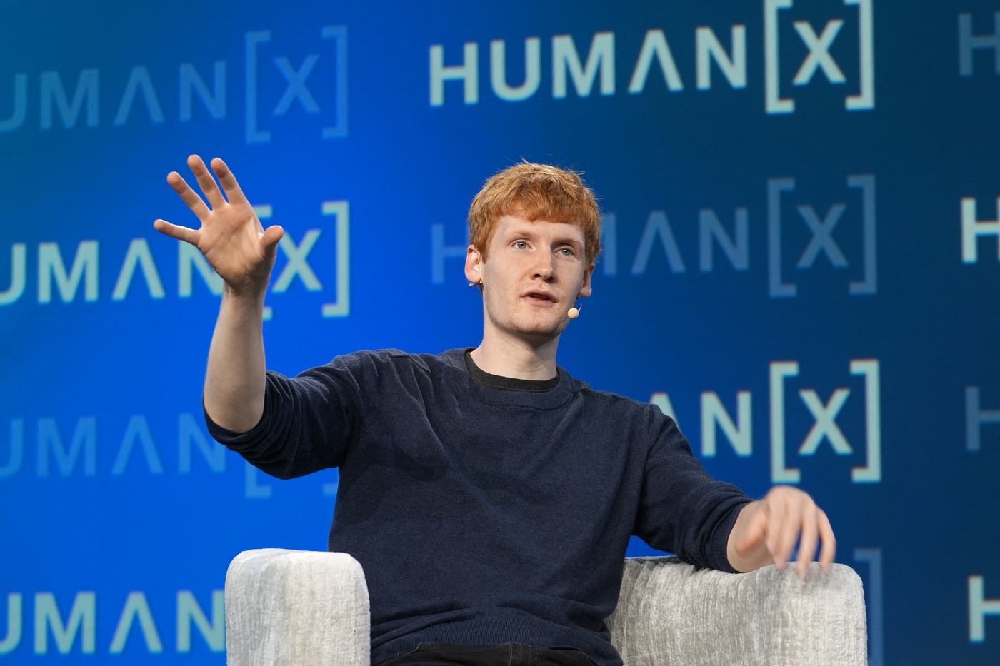 Tânărul de 25 de ani care și-a vândut compania lui Elon Musk pentru 60 de miliarde de dolari
