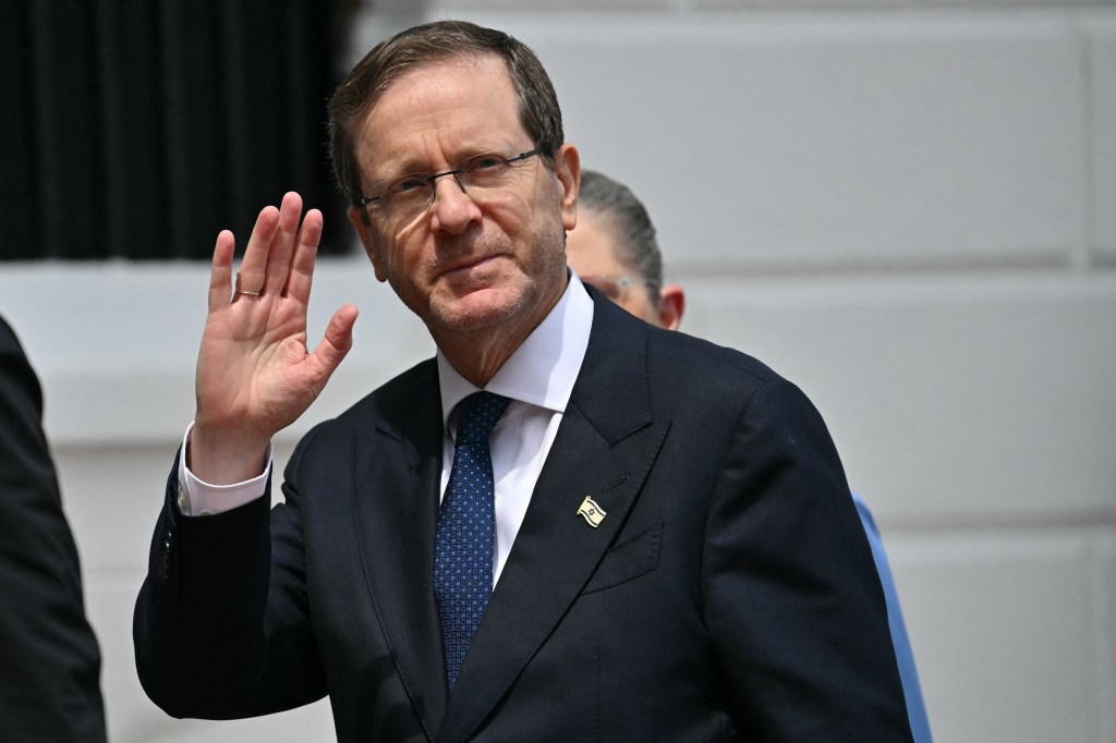 Președintele israelian Isaac Herzog a grațiat un fost soldat care a ucis un palestinian rănit