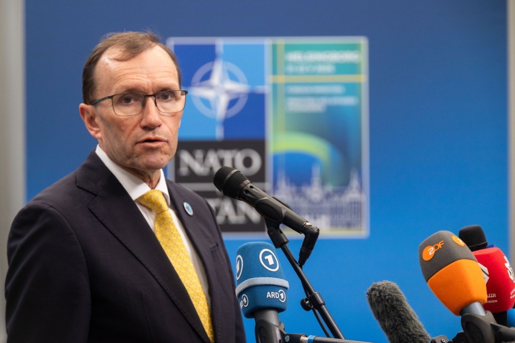 Espen Barth Eide, ministrul Apărării în Norvegia. Foto: Profimedia