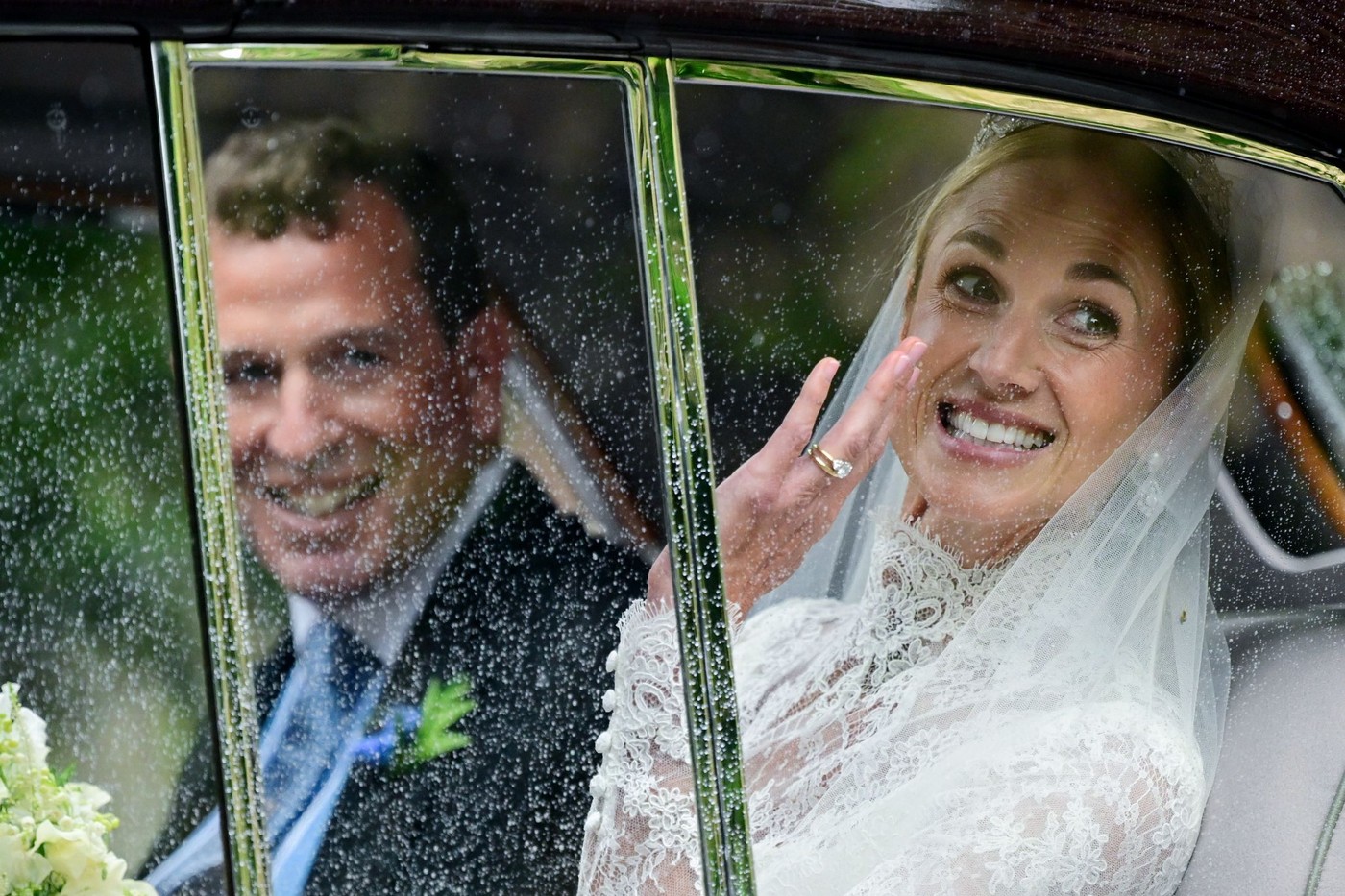 Nuntă în familia regală britanică. S-a căsătorit nepotul regelui Charles