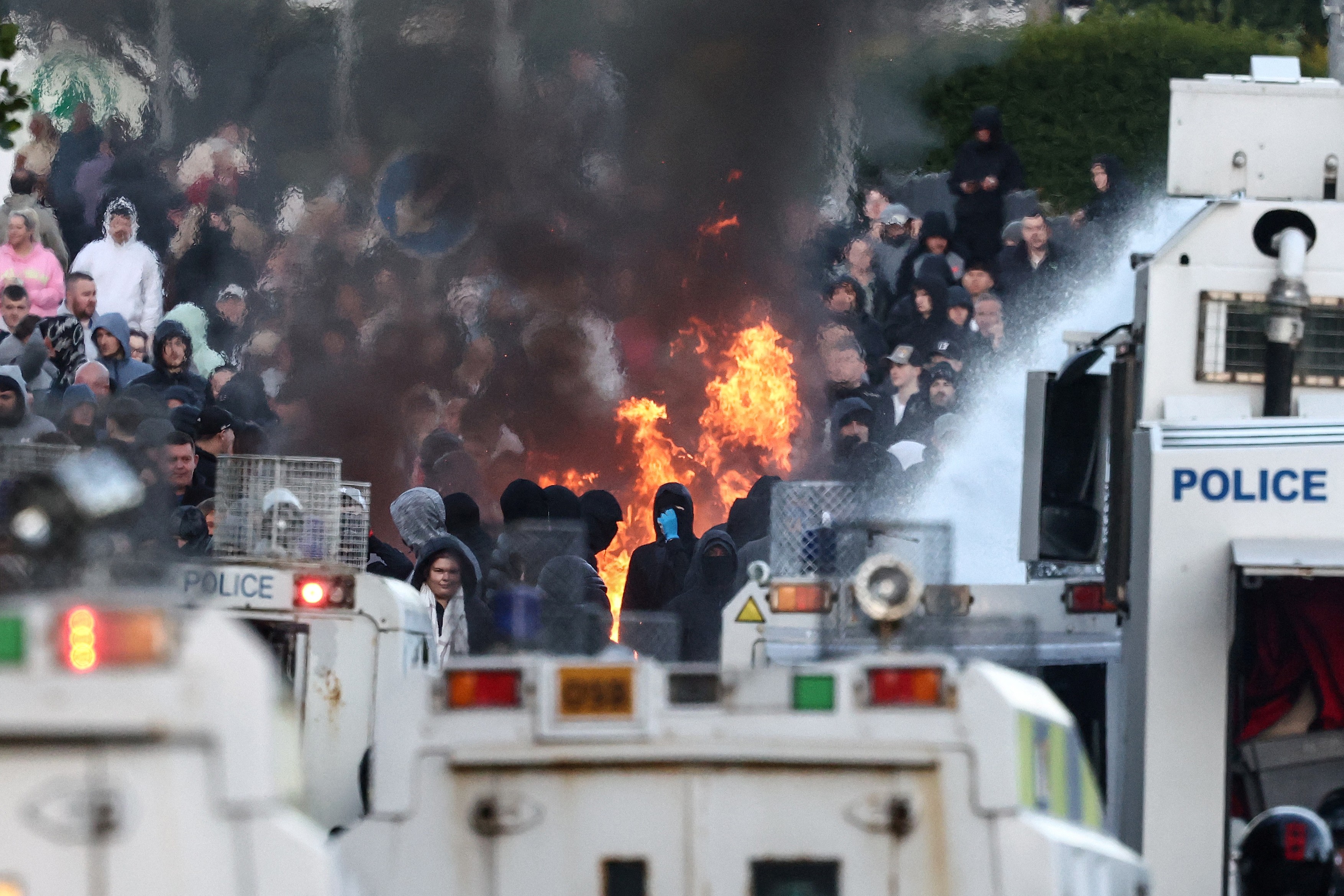 MAE spune că toți românii care au fost afectați de protestel