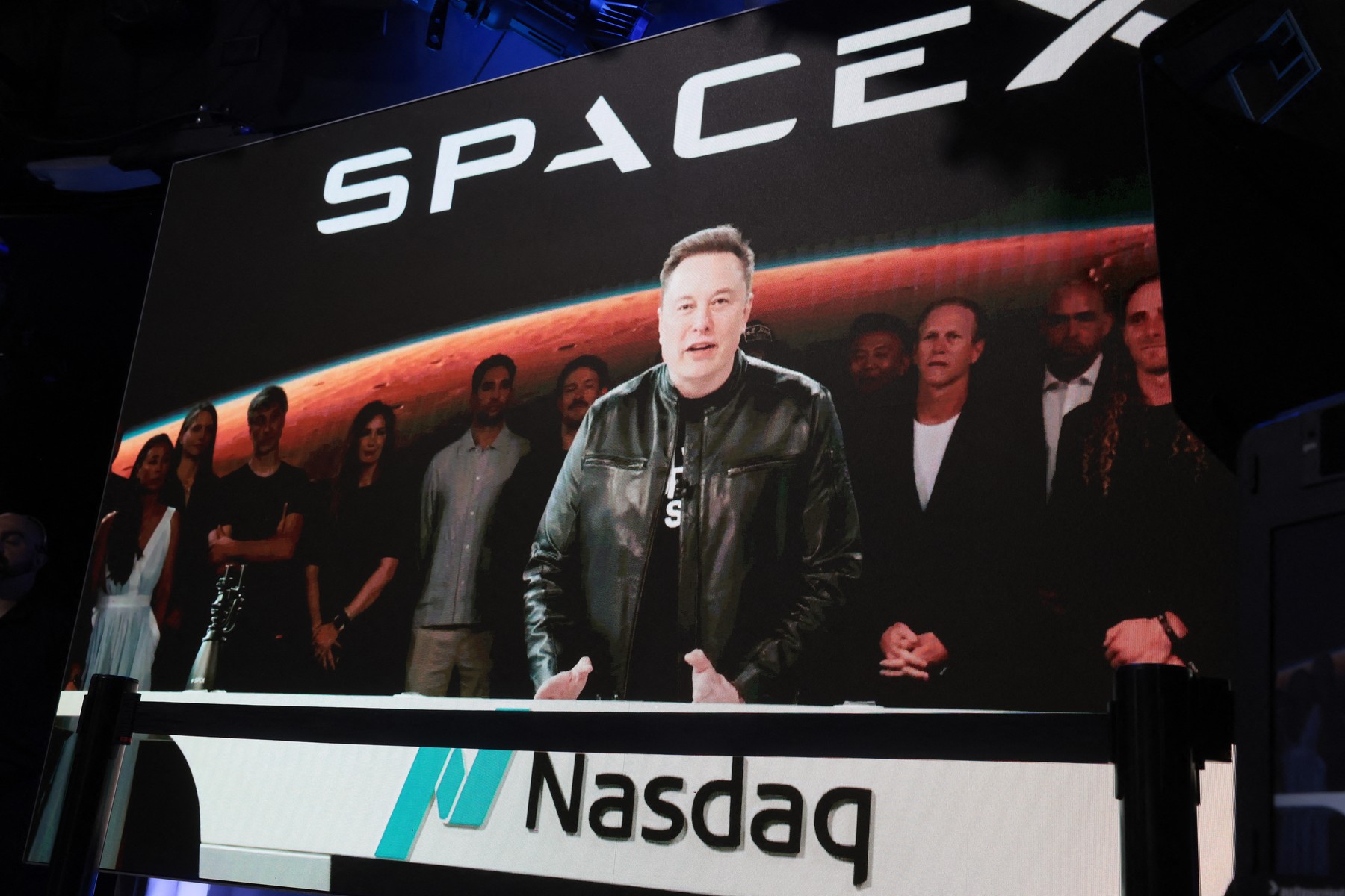 VIDEO Momentul în care Elon Musk devine oficial primul trilionar al planetei