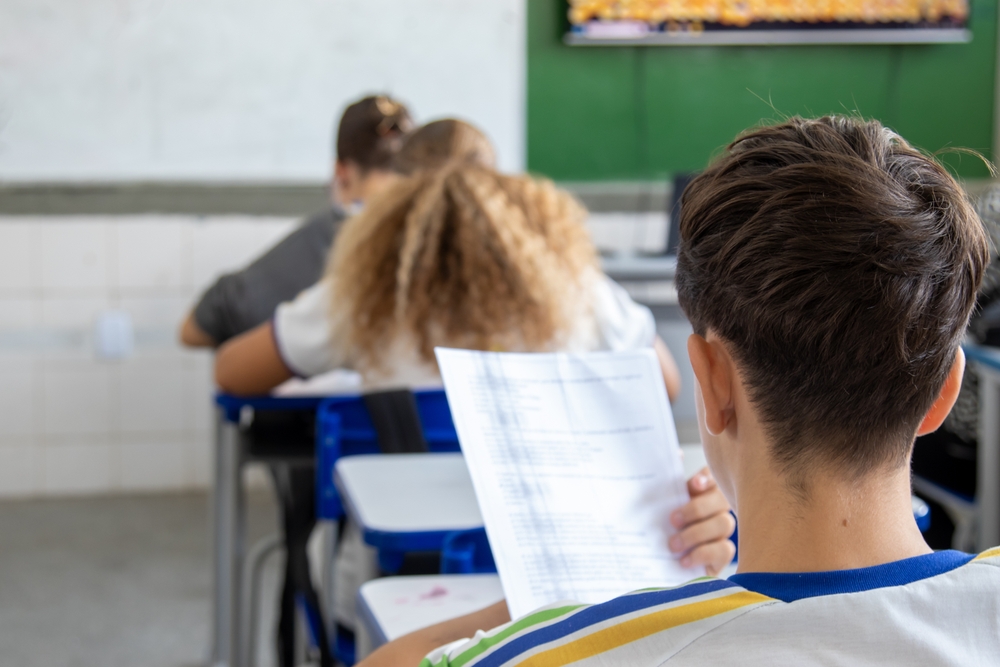 Atunci când îți organizezi timpul, asigură-te că lași 10 minute pentru a reciti complet lucrarea și a corecta eventualele greșeli. FOTO: Shutterstock