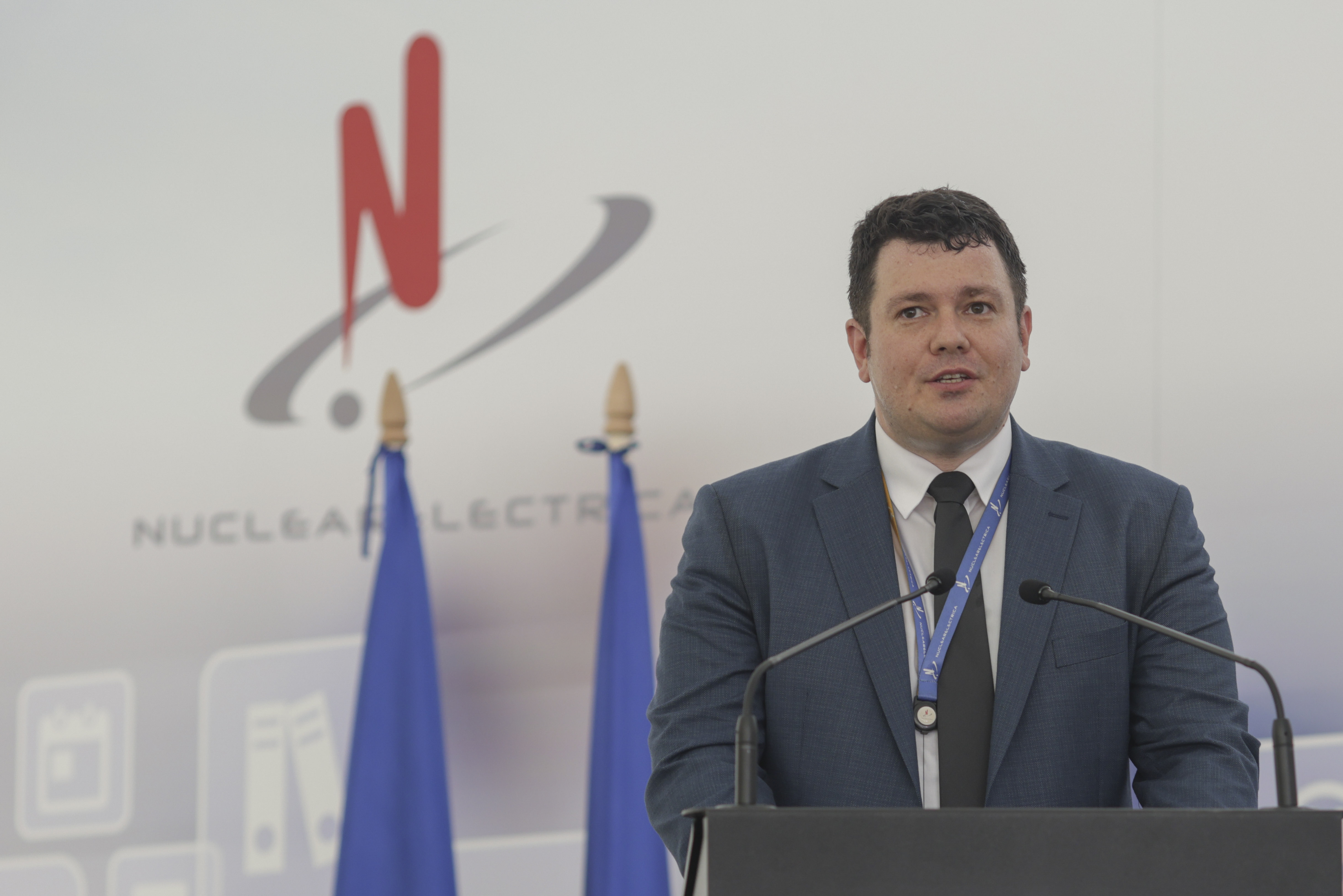 Mini-reactoarele NuScale de la Doicești: Directorul general Cosmin Ghiță de la Nuclearelectrica  recunoaște că statul a plătit mult mai mult decât partenerul privat