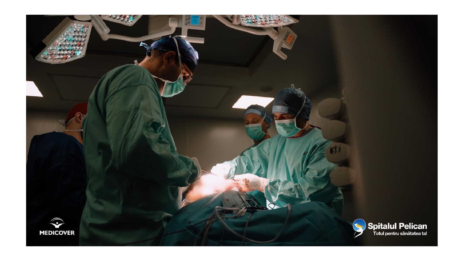 Operație de peste șapte ore la Oradea pentru o tumoră agresivă, cu implant 3D personalizat