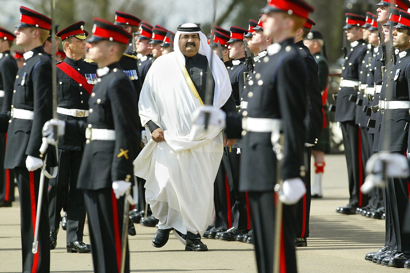 Șeicul Hamad bin Khalifa Al Thani a murit. Povestea liderului supranumit „arhitectul Qatarului modern”