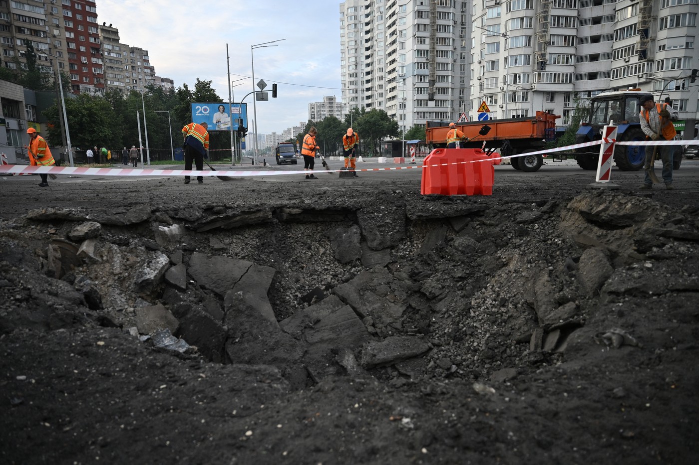 O nouă noapte de coșmar în Kiev. Rușii au lansat un val de rachete balistice