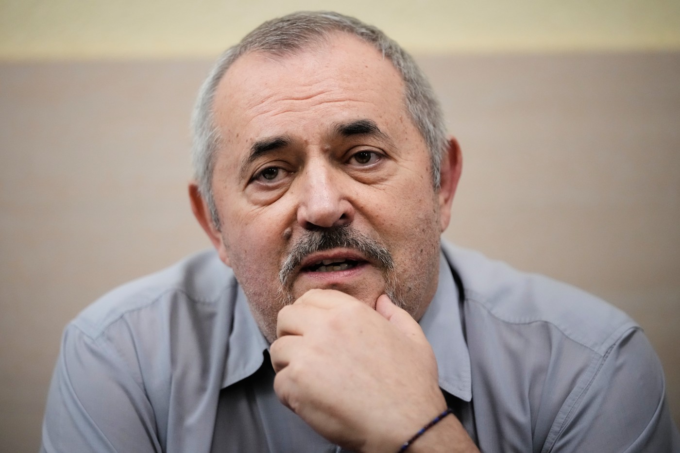 Opozantul rus Boris Nadejdin renunță să mai candideze, sperând să rămână în viață și liber
