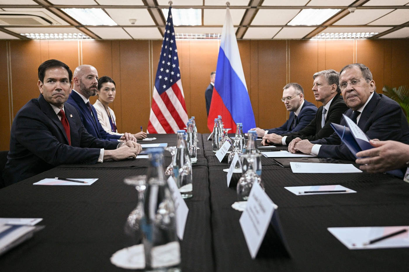 Prima întâlnire Rubio-Lavrov de anul acesta a durat doar 35 de minute. Putin a înăsprit poziția Rusiei în negocieri