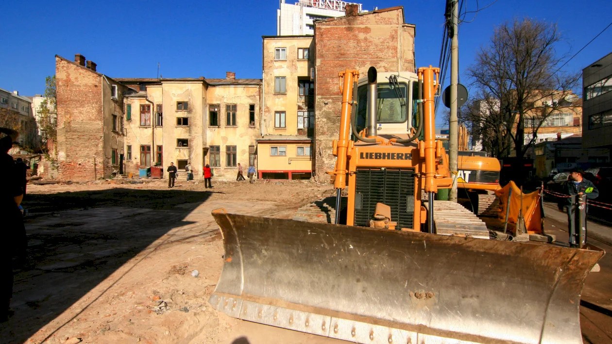 Bucureștiul distrus pe timp de pace. Demolările ilegale de pe Berzei-Buzești, un scandal îngropat, fără vinovați