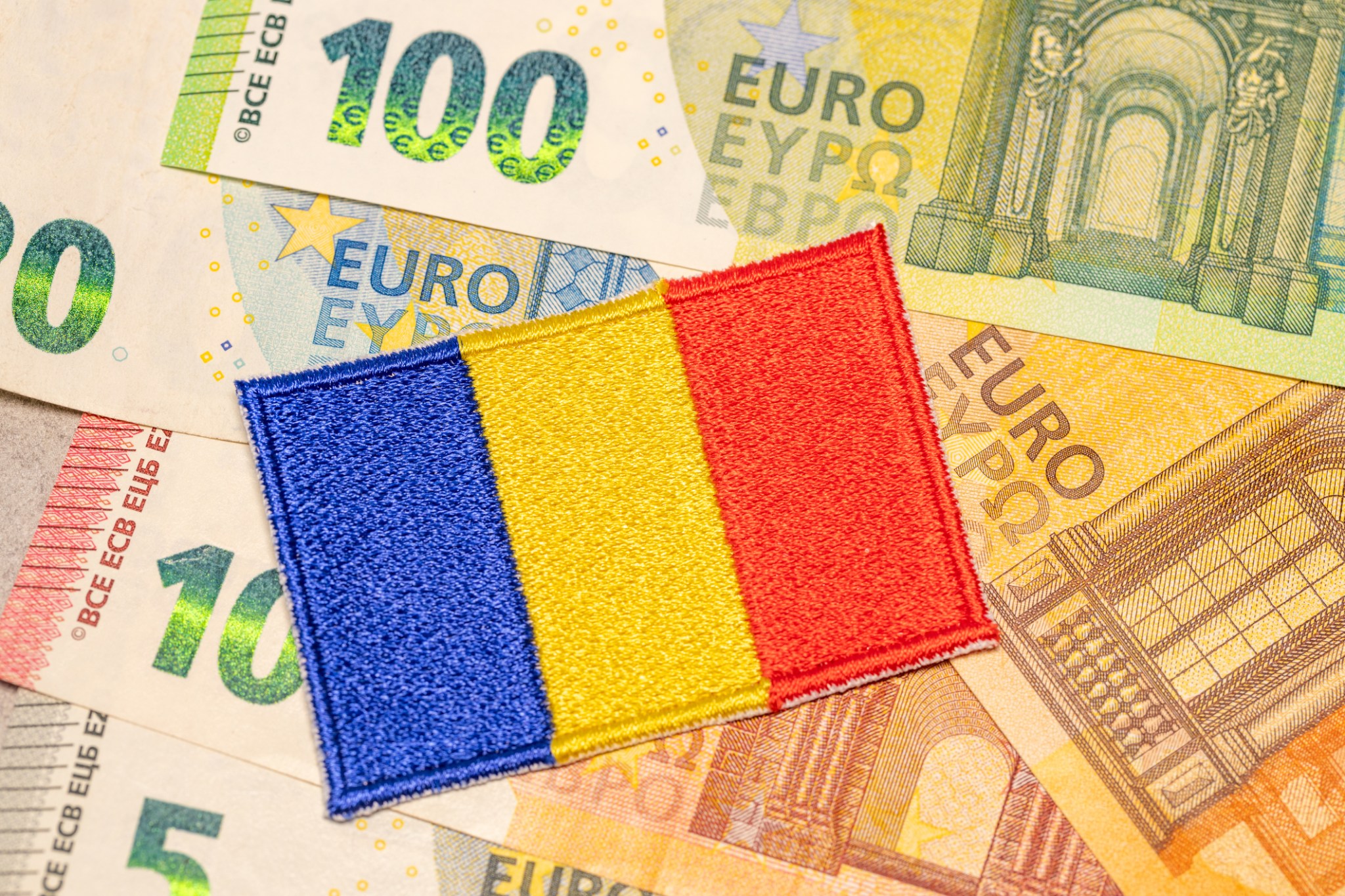 Granturi de 100.000-300.000 EUR pentru microîntreprinderi din Nord-Est, cu lansare în septembrie 2026