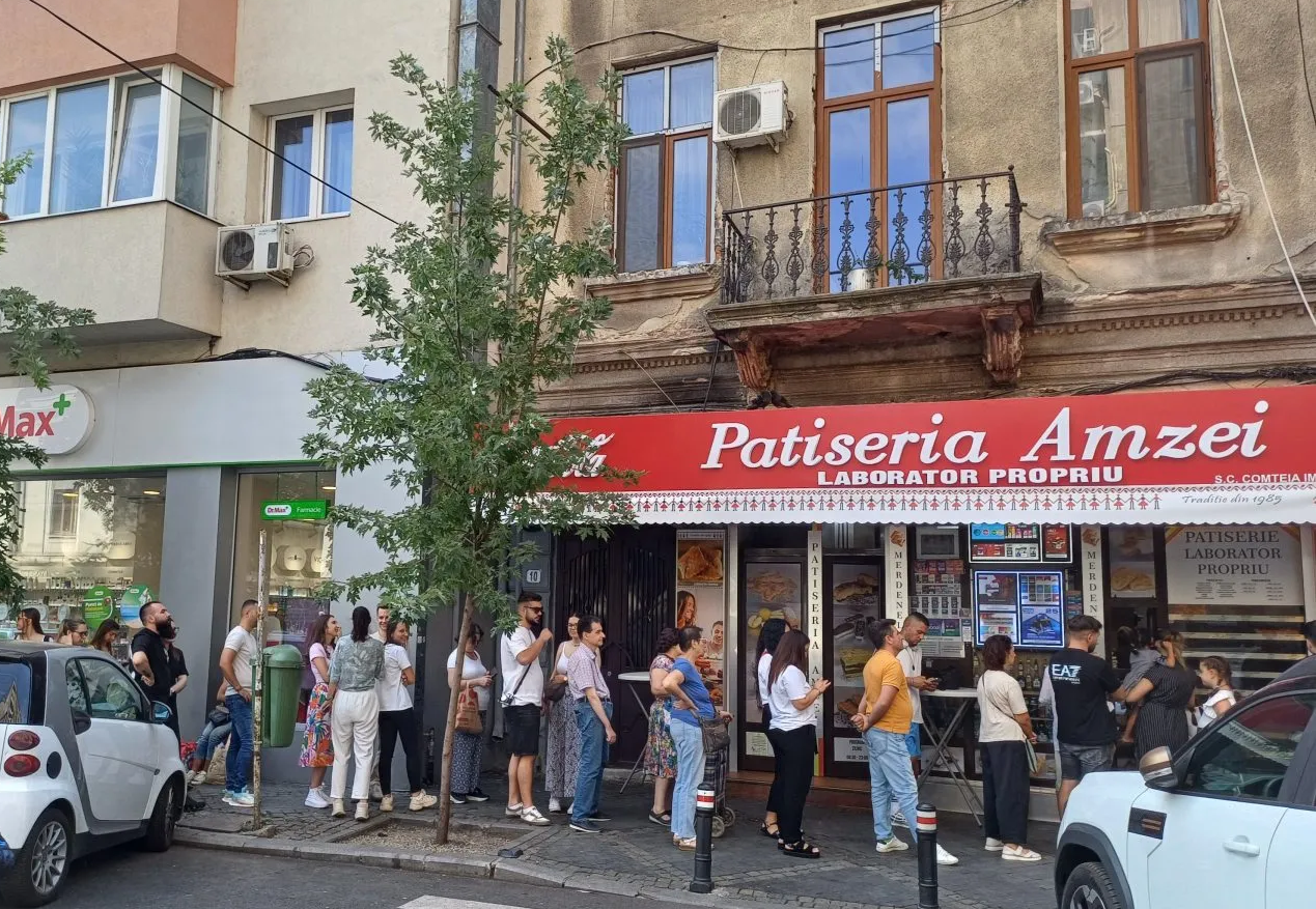 Imagine asociată subiectului: Piața Amzei, descrisă ca un spațiu cu mici afaceri, nu ca o confruntare între rivali
