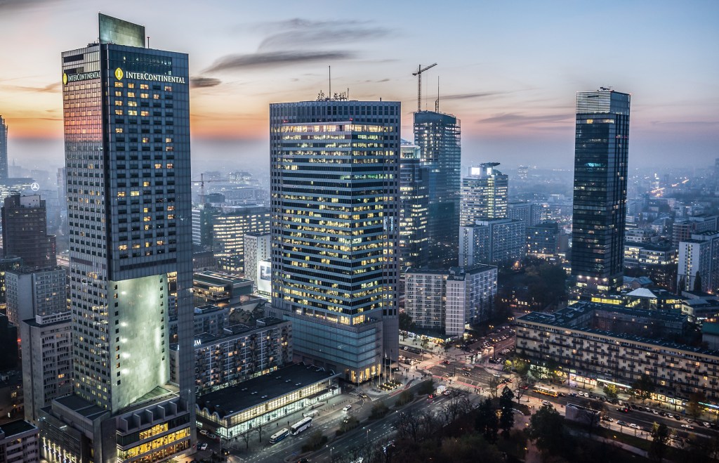Polonia se apropie de o economie de 1.000 de miliarde, fiind deja pe locul 6 în UE