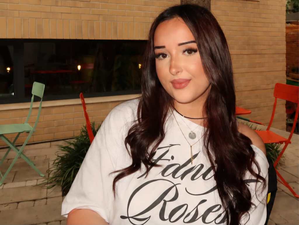 Alexandra Diaconu și-a transformat pasiunea pentru muzică într-un plan de viitor și va începe studiile la BIMM University din Dublin, unde a fost admisă la programul Music Business, Events & Media. FOTO: arhivă personală