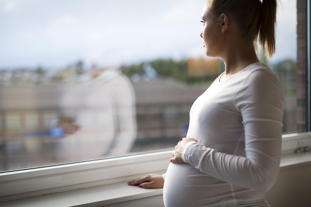 Una din trei mame care a născut anul trecut nu a ajuns niciodată la un control medical în timpul sarcinii