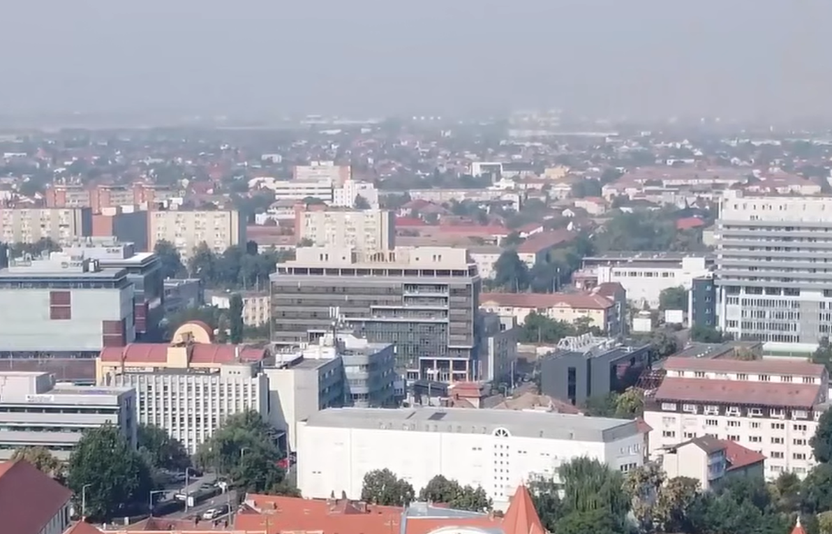 Nor de fum deasupra Timişoarei. Oamenii au sunat la 112. Anunţul făcut de ISU Timiș