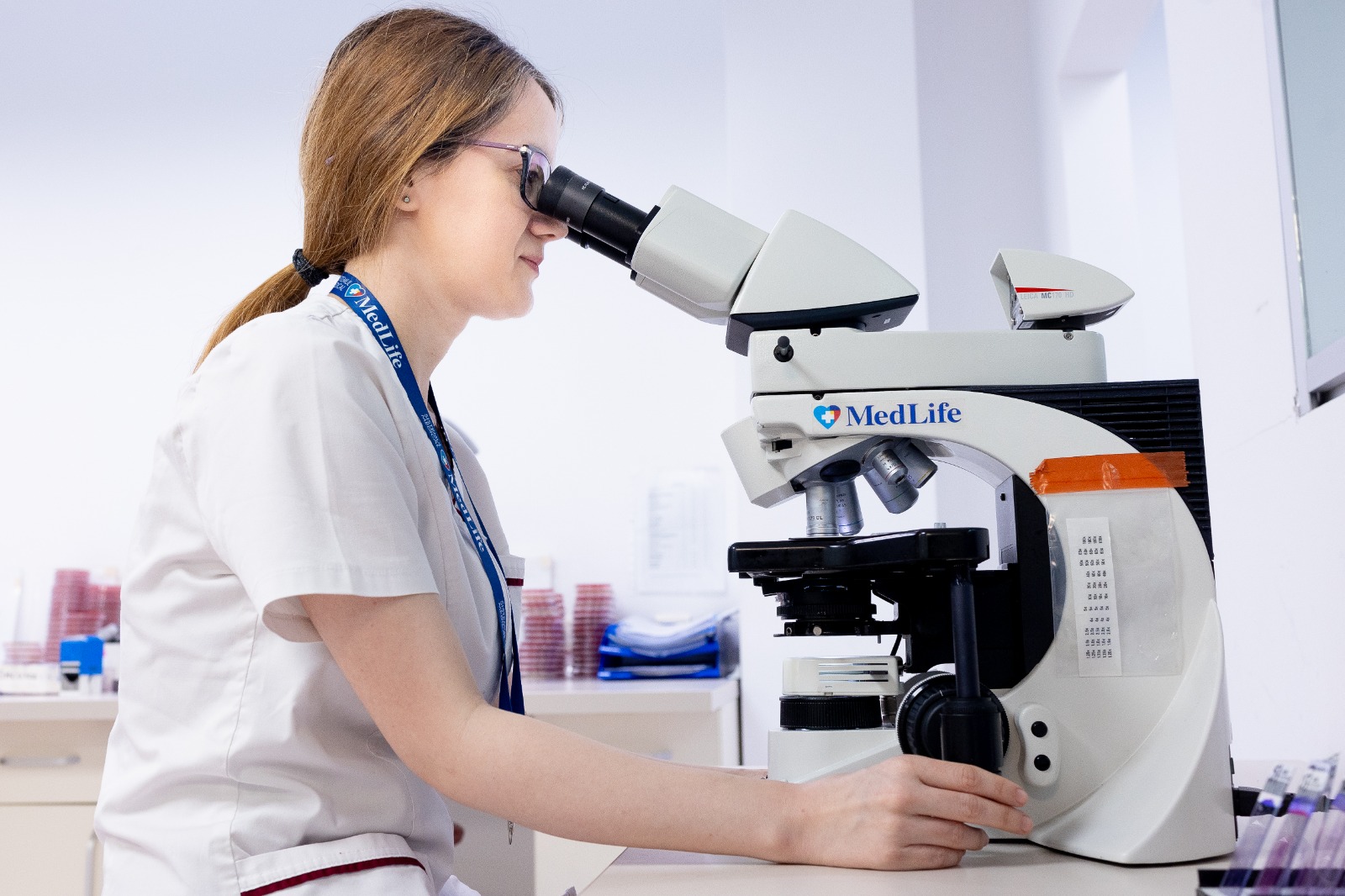 Importanța testării microbiomului intestinal în gestionarea sănătății