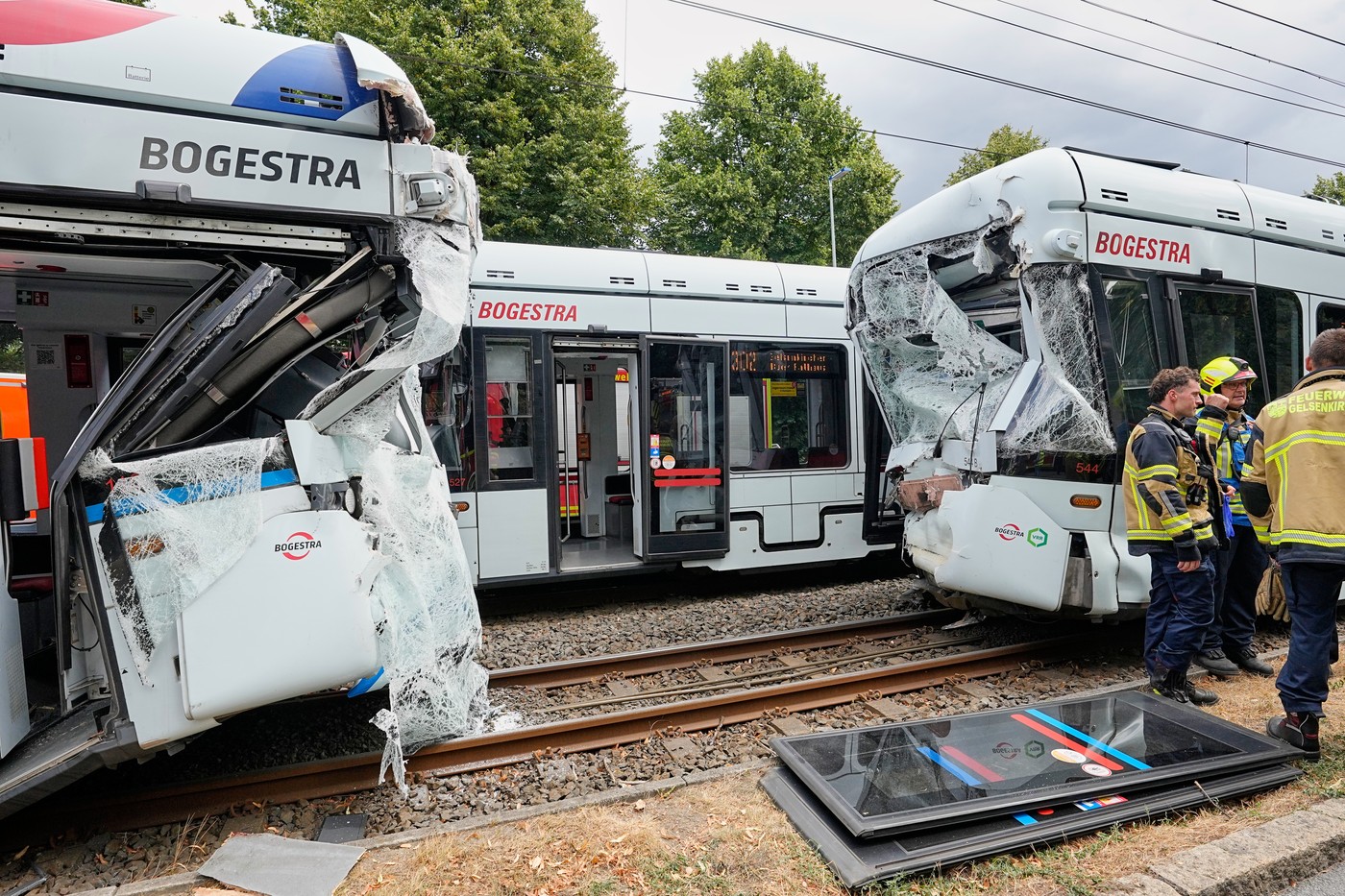 Accident grav cu tramvaie în Germania: zece persoane rănite grav