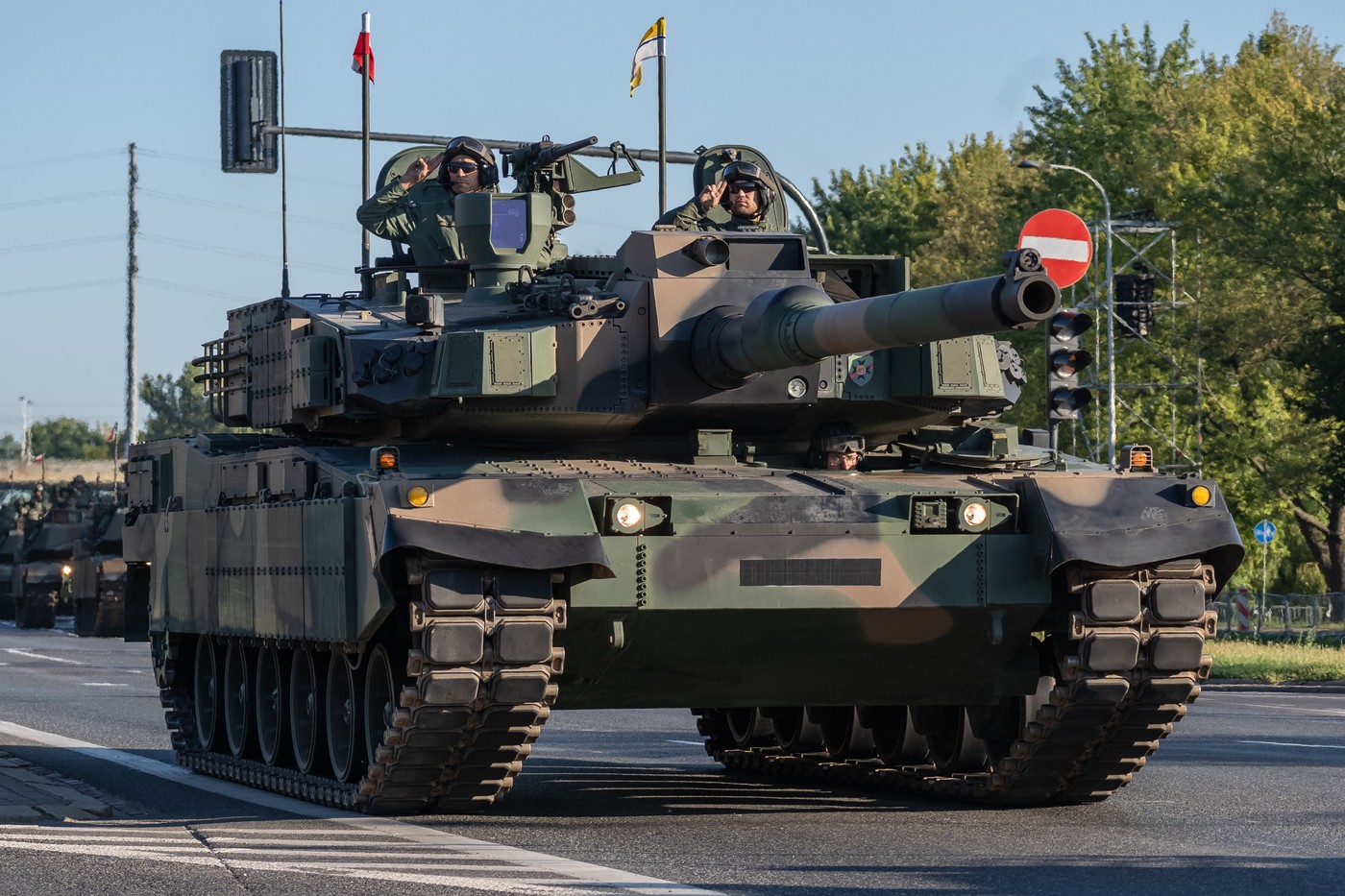 Polonia vrea accesorii financiare suplimentare pentru înarmare prin fondurile necheltuite ale UE