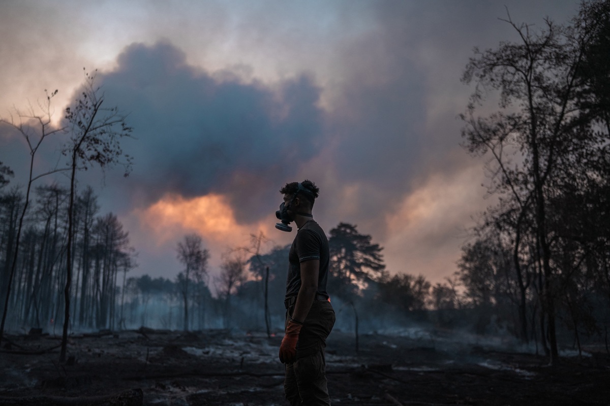 Pompierii români au intervenit pentru lichidarea incendiilor din Serbia, care se luptă cu flăcările de săptămâni întregi. Alte țări care intervin