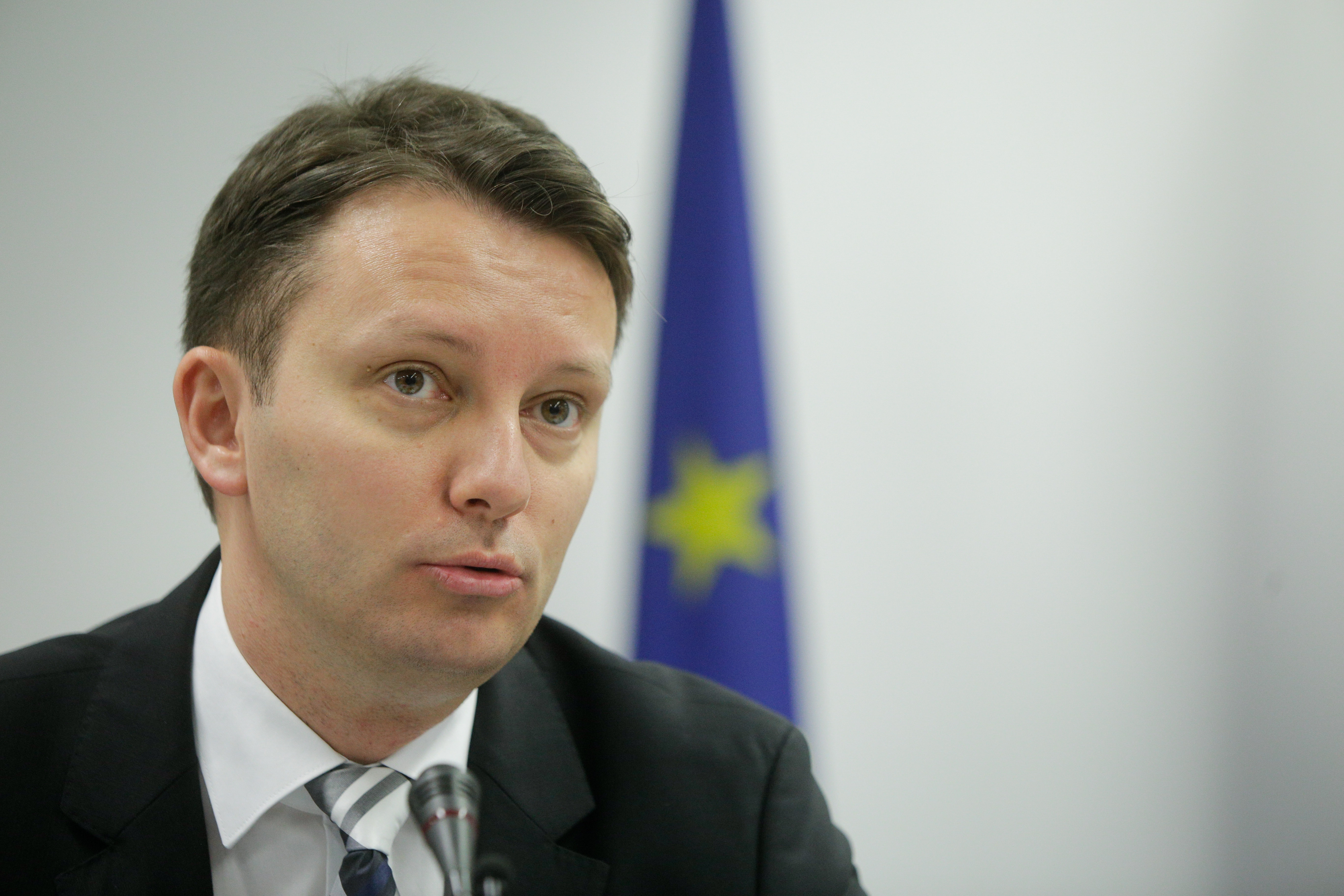 Programul de guvernare prevede ratinguri publice și posibile ieșiri din portofoliul statului