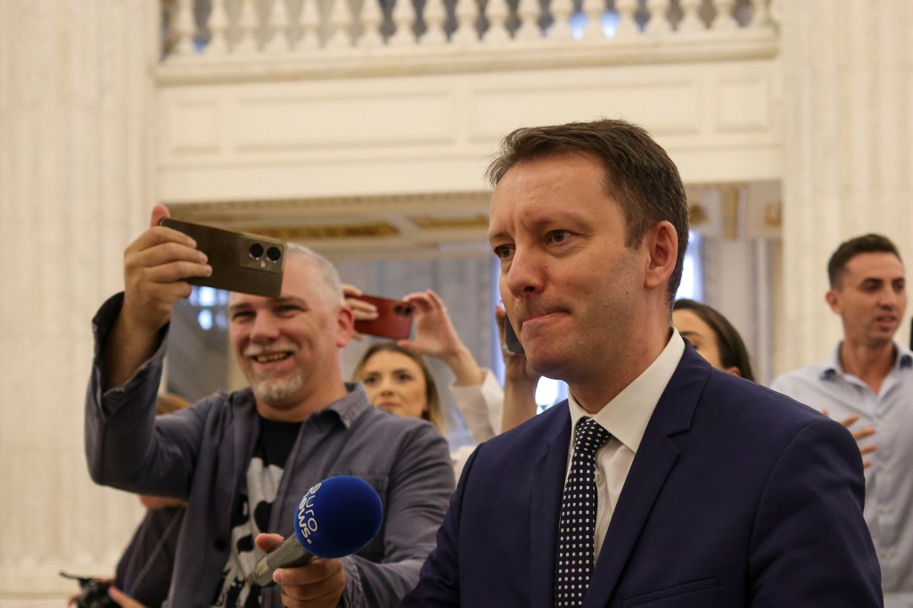 Nicușor Dan a semnat decretul pentru noul premier. Când trebuie să ceară Siegfried Mureșan votul Parlamentului