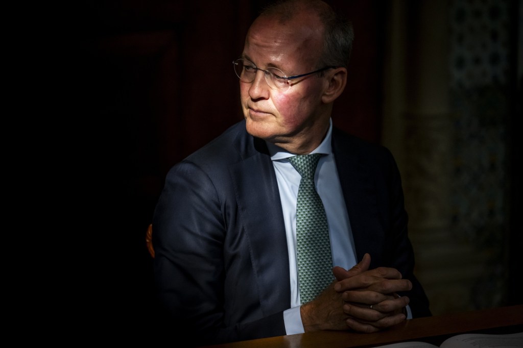 Franța ar susține un olandez la șefia BCE în locul lui Lagarde, dar vrea ceva la schimb