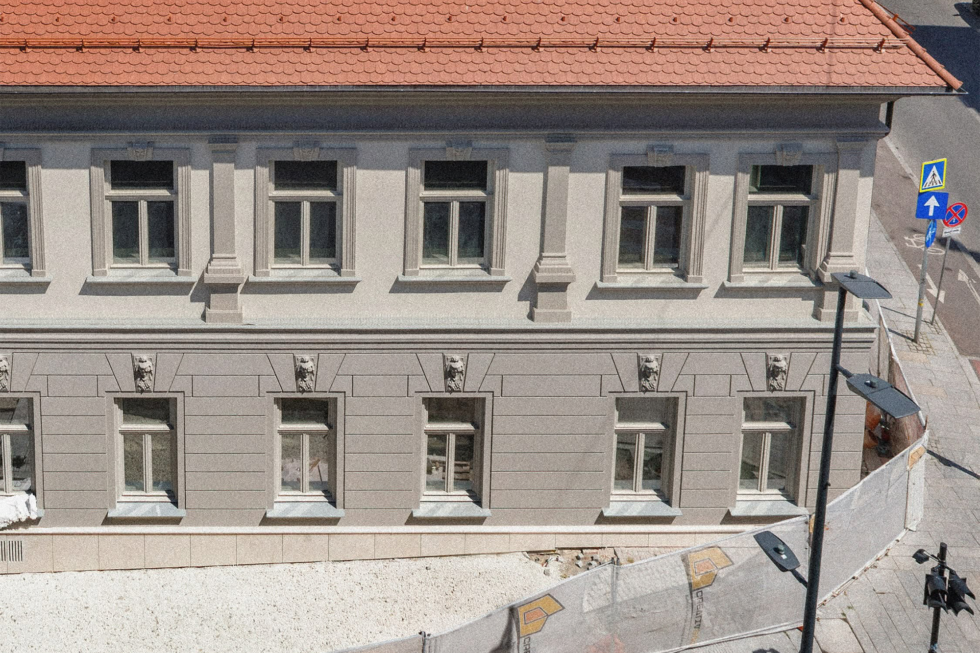 Muzeu privat deschis la Cluj, într-o casă cumpărată de Adrian Ghenie și restaurată aproape 10 ani