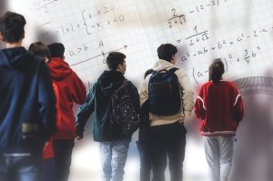 Imagine ilustrativă. Foto: Shutterstock. Colaj: Ion Mateș / HotNews