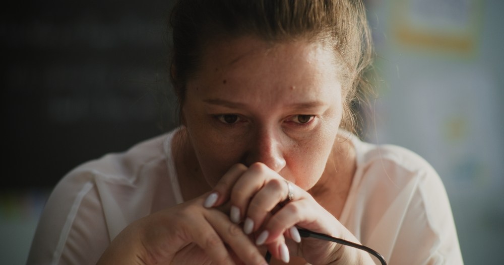 Iar e degringoladă în învățământ, iar pentru o mamă cu doi copii pe care îi așteaptă cele mai importante examene naționale situația e greu de suportat. FOTO: Shutterstock