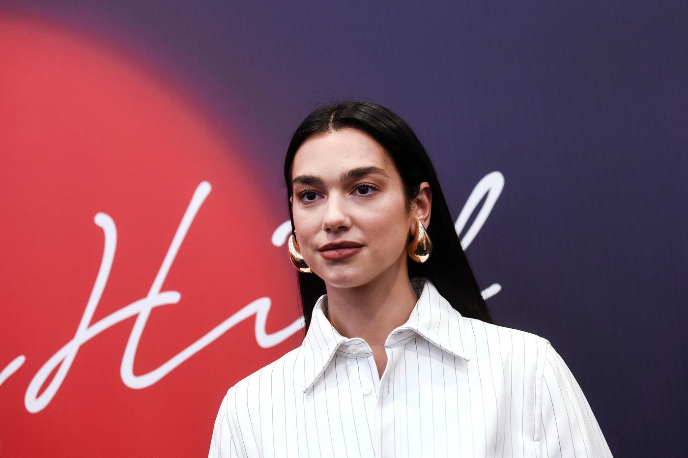 Dua Lipa şi Rita Ora, mesaje de susținere pentru UCK, după condamnarea lui Thaci la Haga