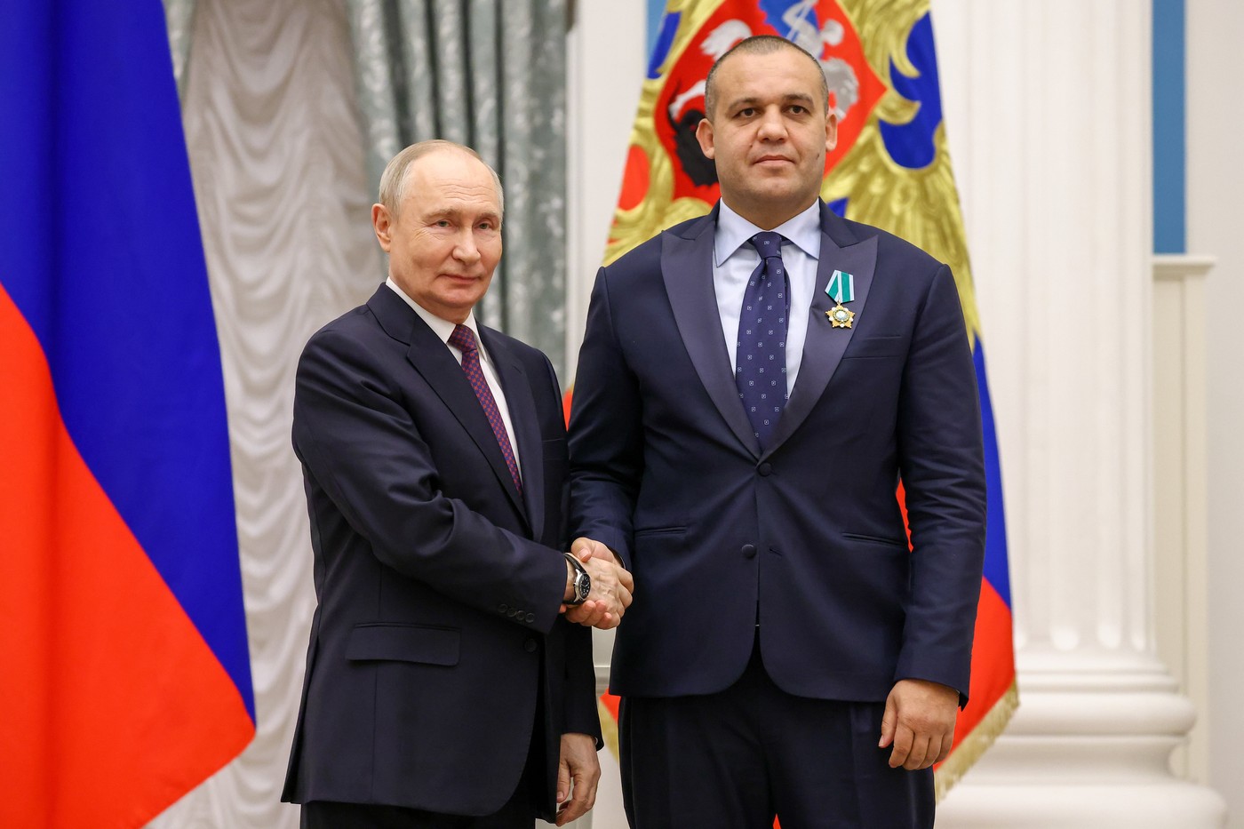 „Este perfect permis”. Trump reacționează după ce un oligarh apropiat de Putin a plătit parțial nunta fiului său