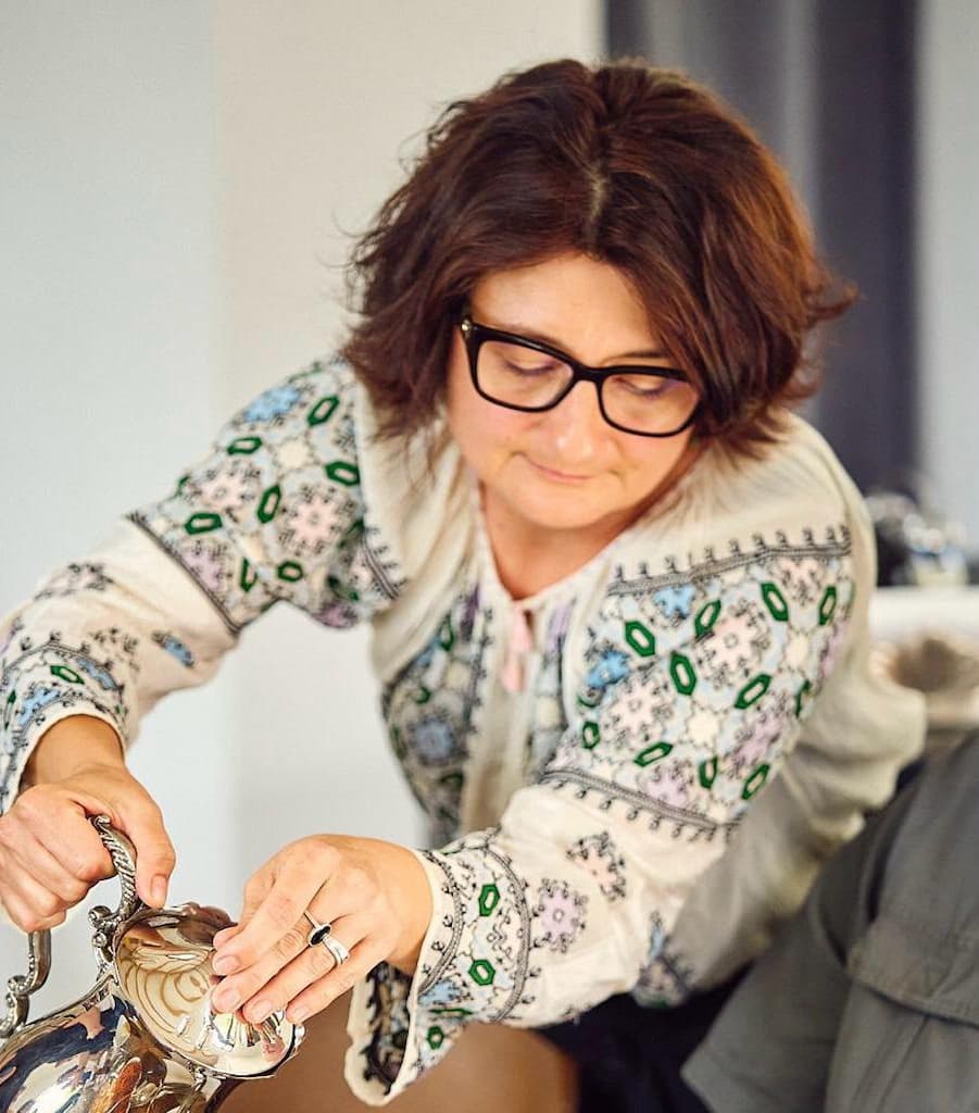 Elena Bucur