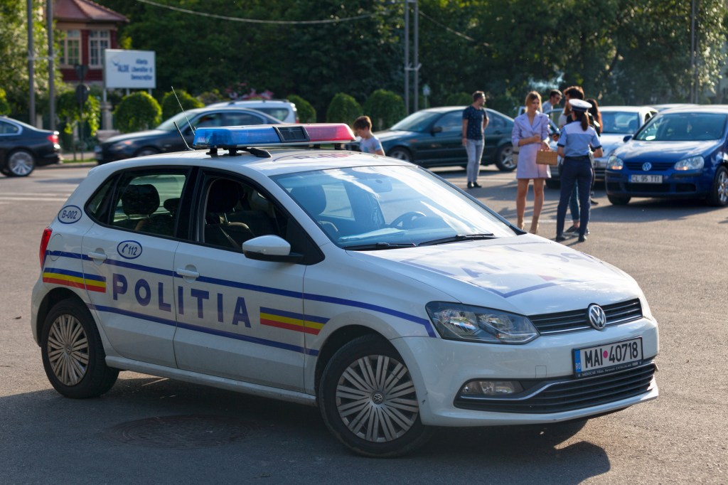 Jandarm reținut, în cazul femeii trans din Franța care a acuzat că a fost agresată fizic într-o secție de poliție din București